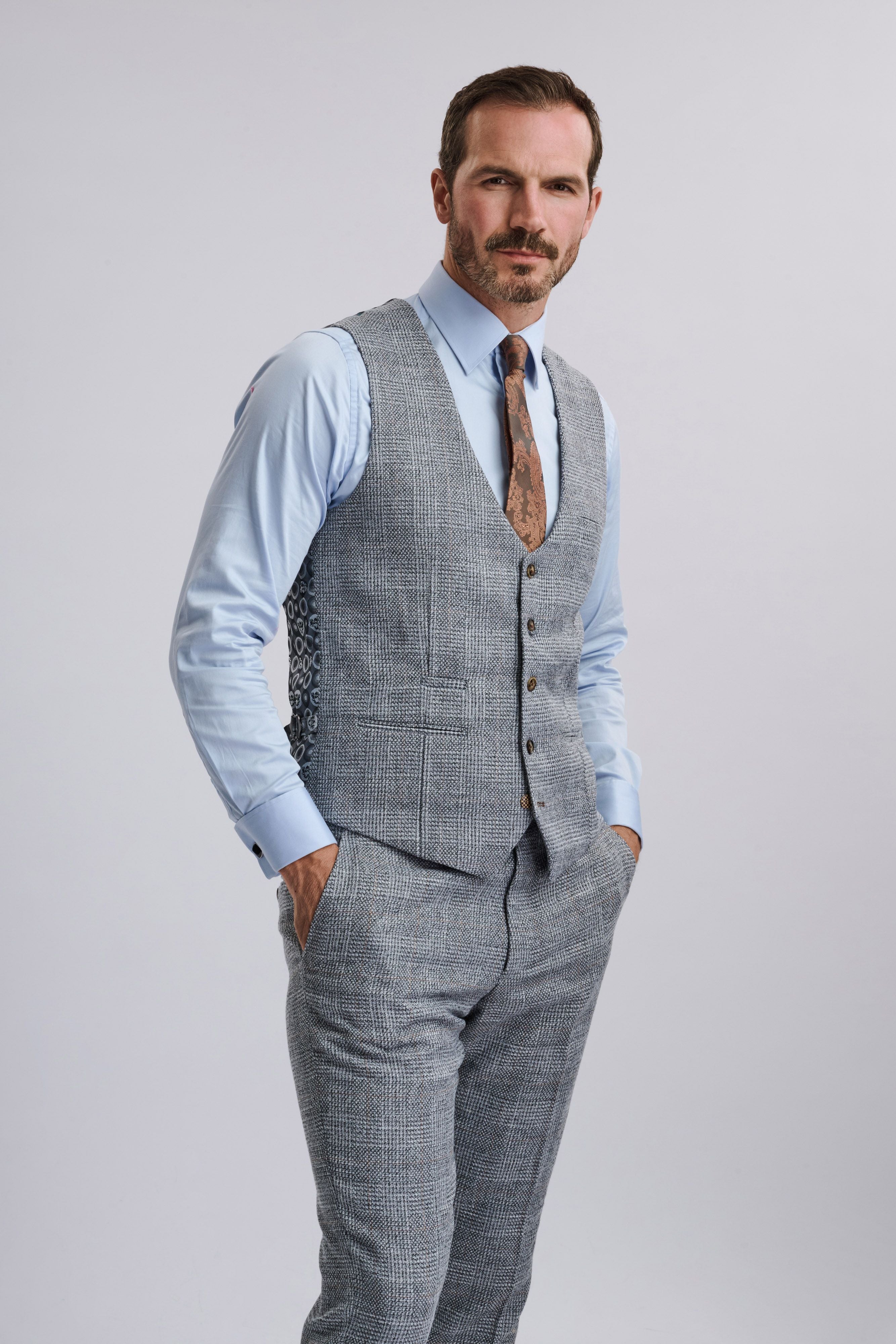 Kris - Silver Grey Tweed Three Piece Suit