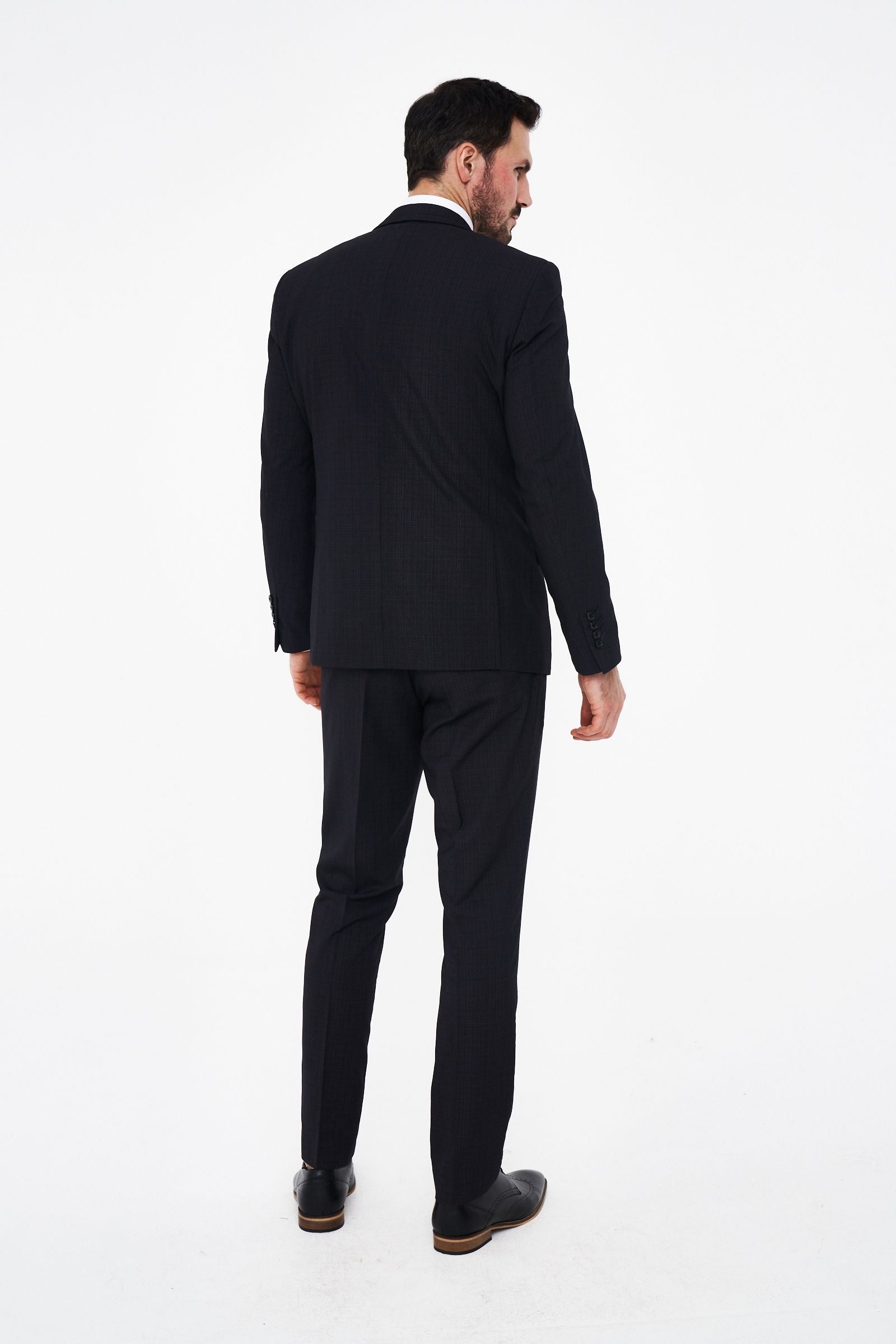 House of Cavani Seeba Graphite Regular Three Piece Suit