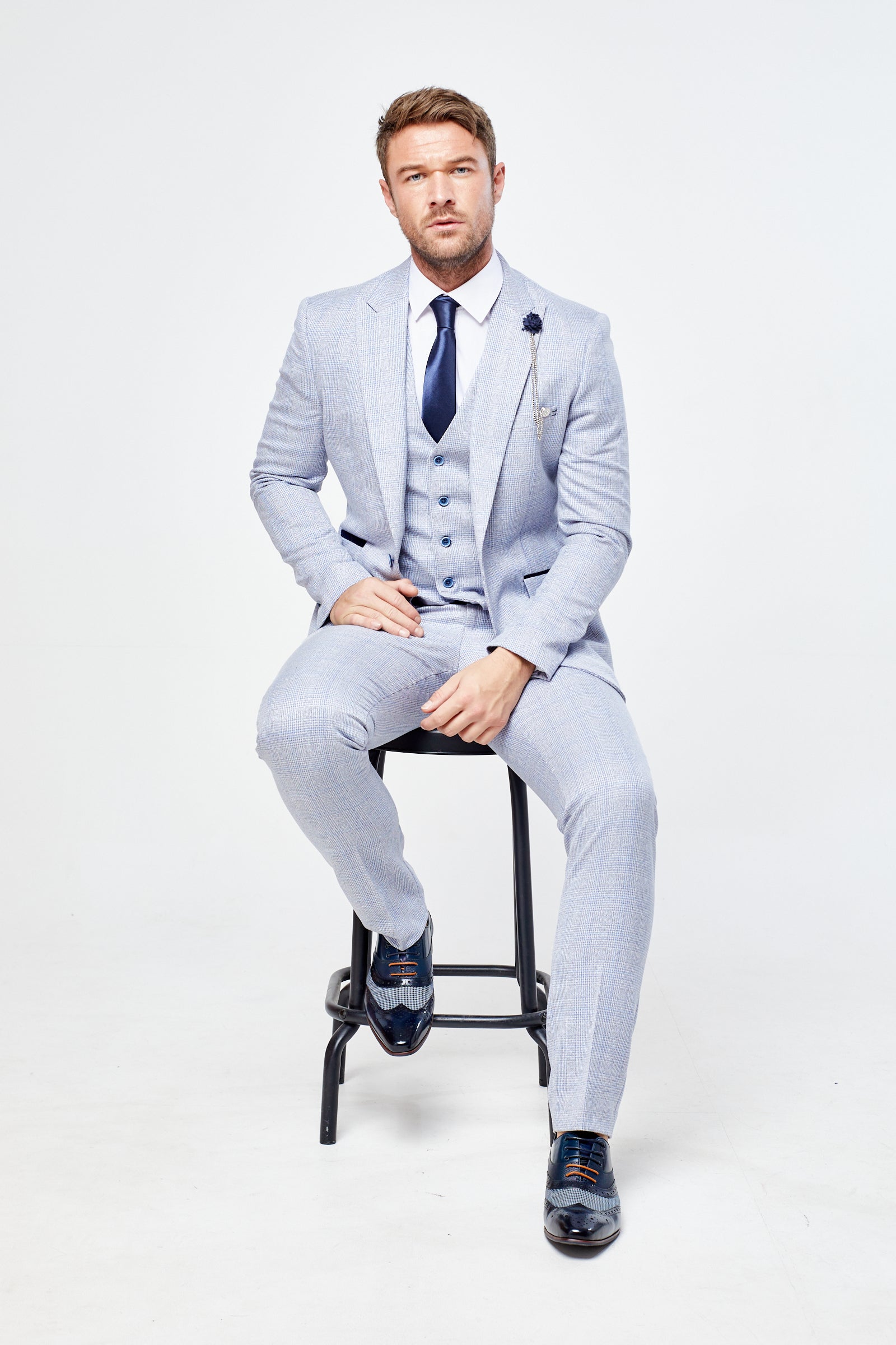 Caridi Sky Short Check Three Piece Suit