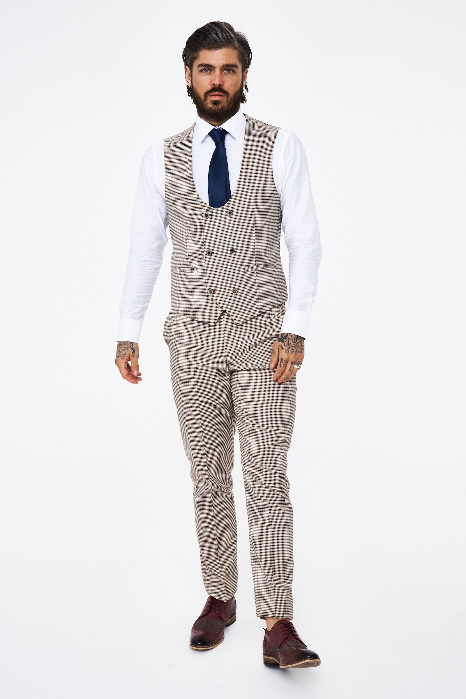 House of Cavani Elwood Houndstooth Skinny Three Piece Suit