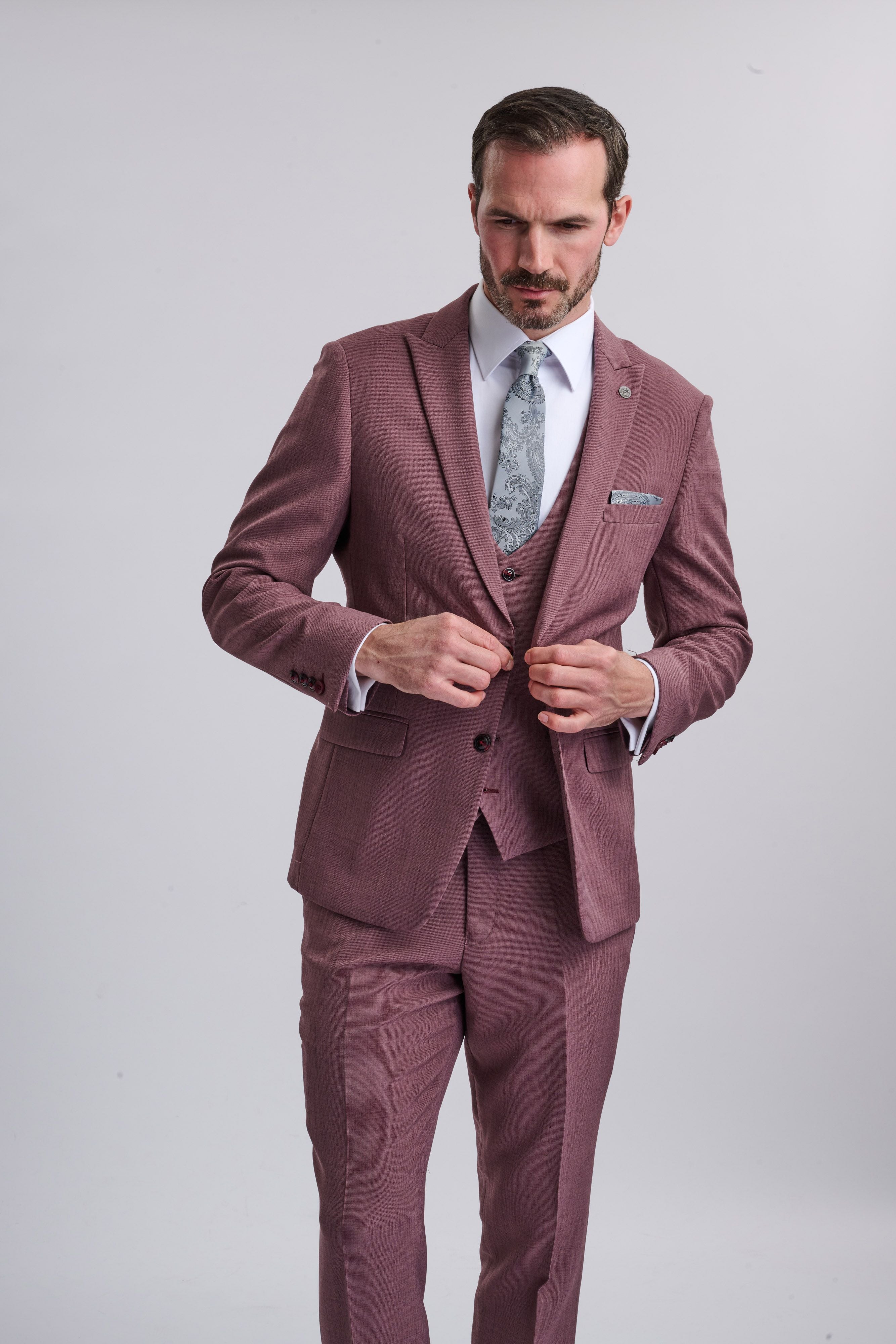 Monty - Mauve Three Piece Suit