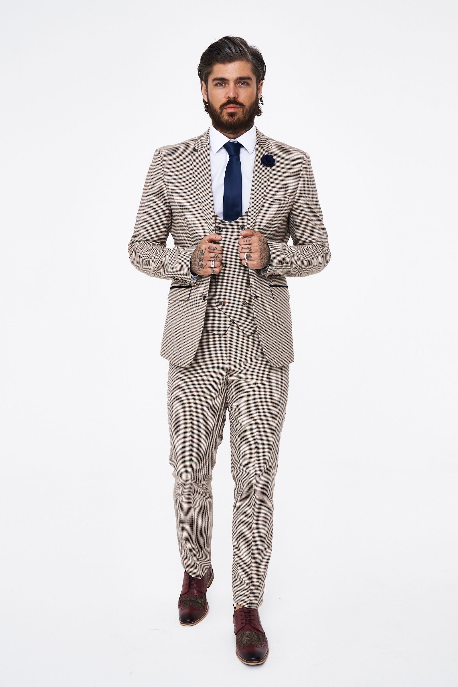 House of Cavani Elwood Houndstooth Skinny Three Piece Suit