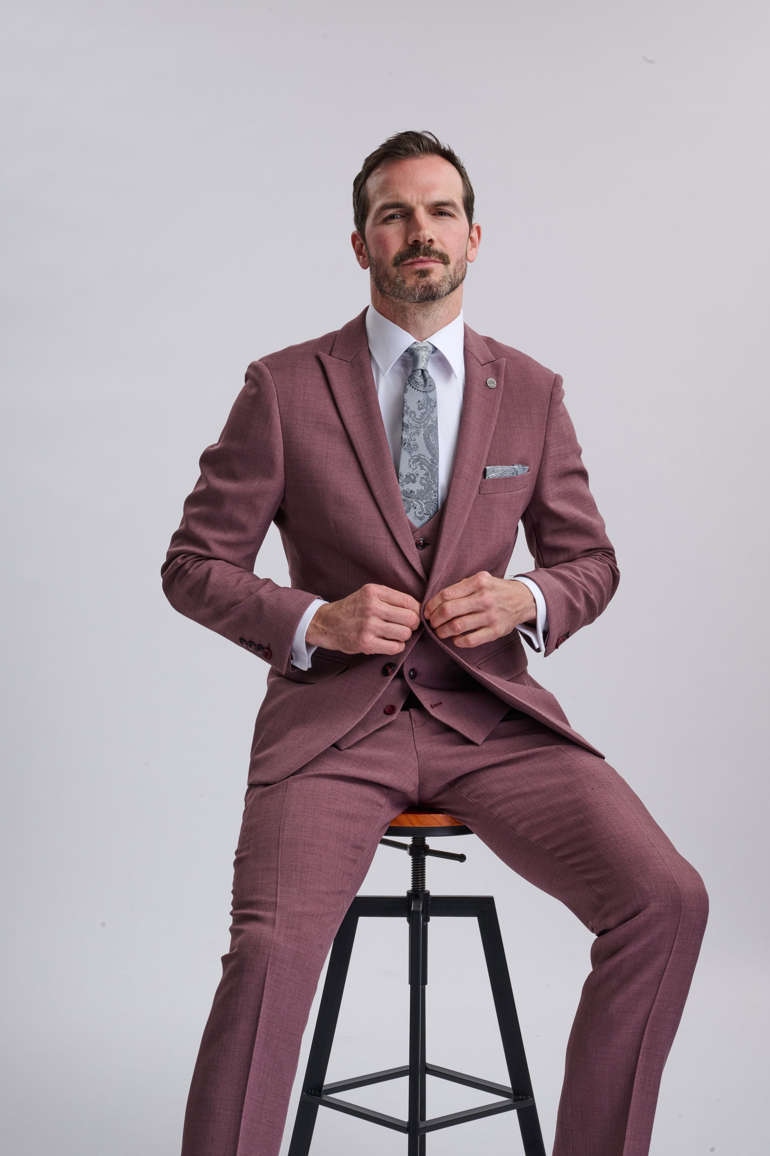 Monty - Mauve Three Piece Suit