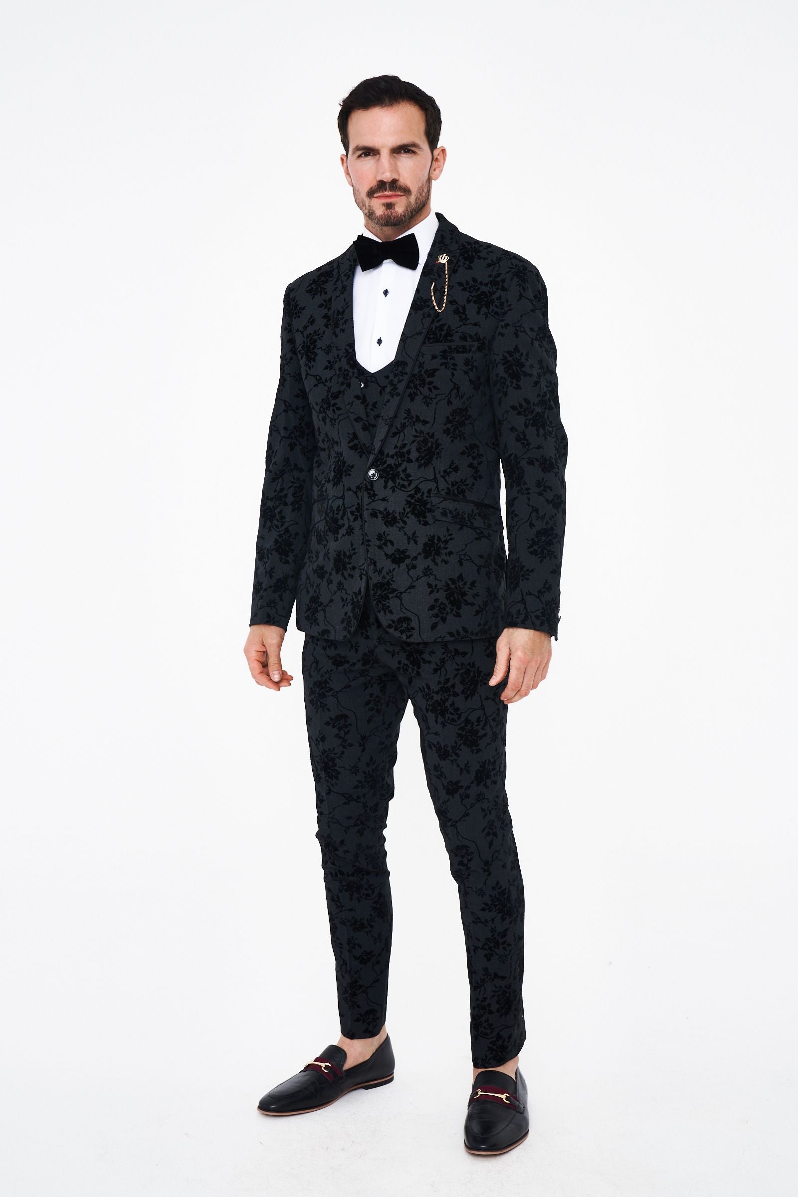 House of Cavani Georgi Floral Three Piece Suit