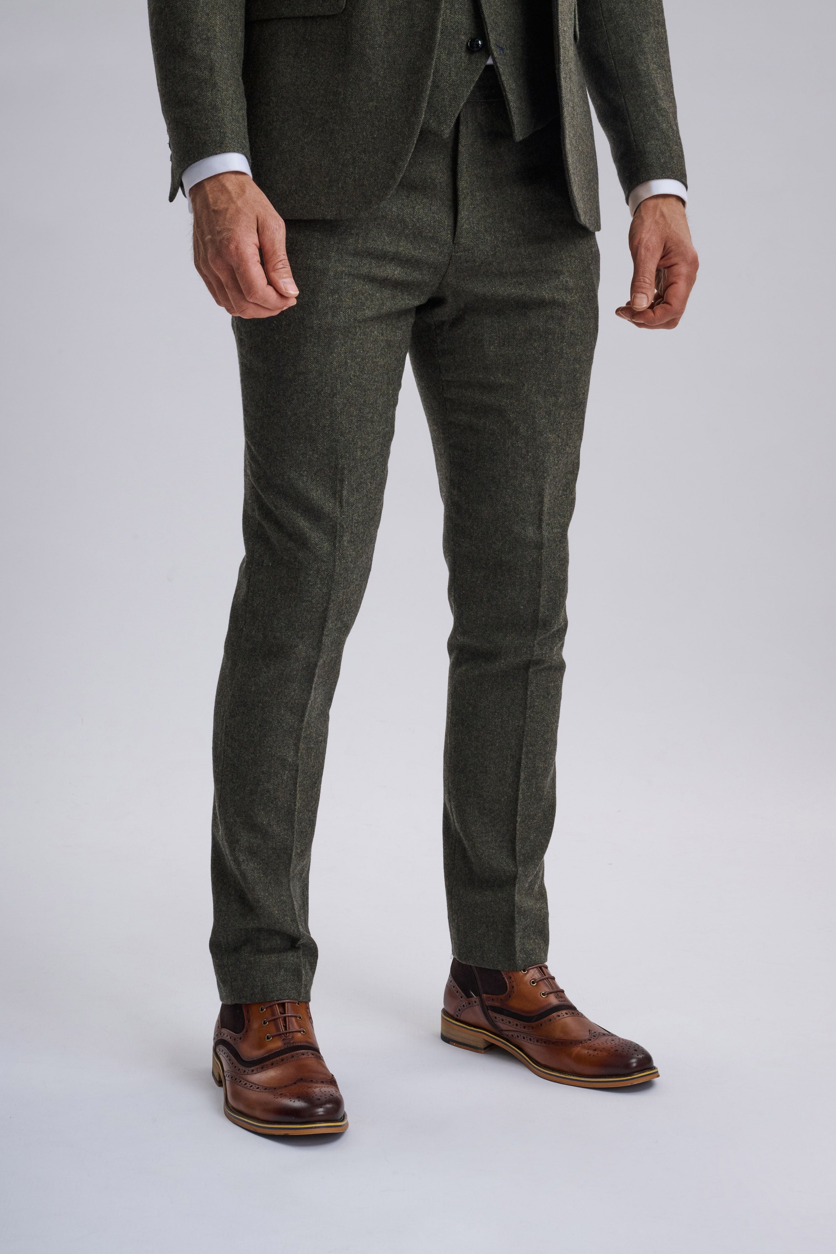 Oscar Green Tweed Three Piece Suit