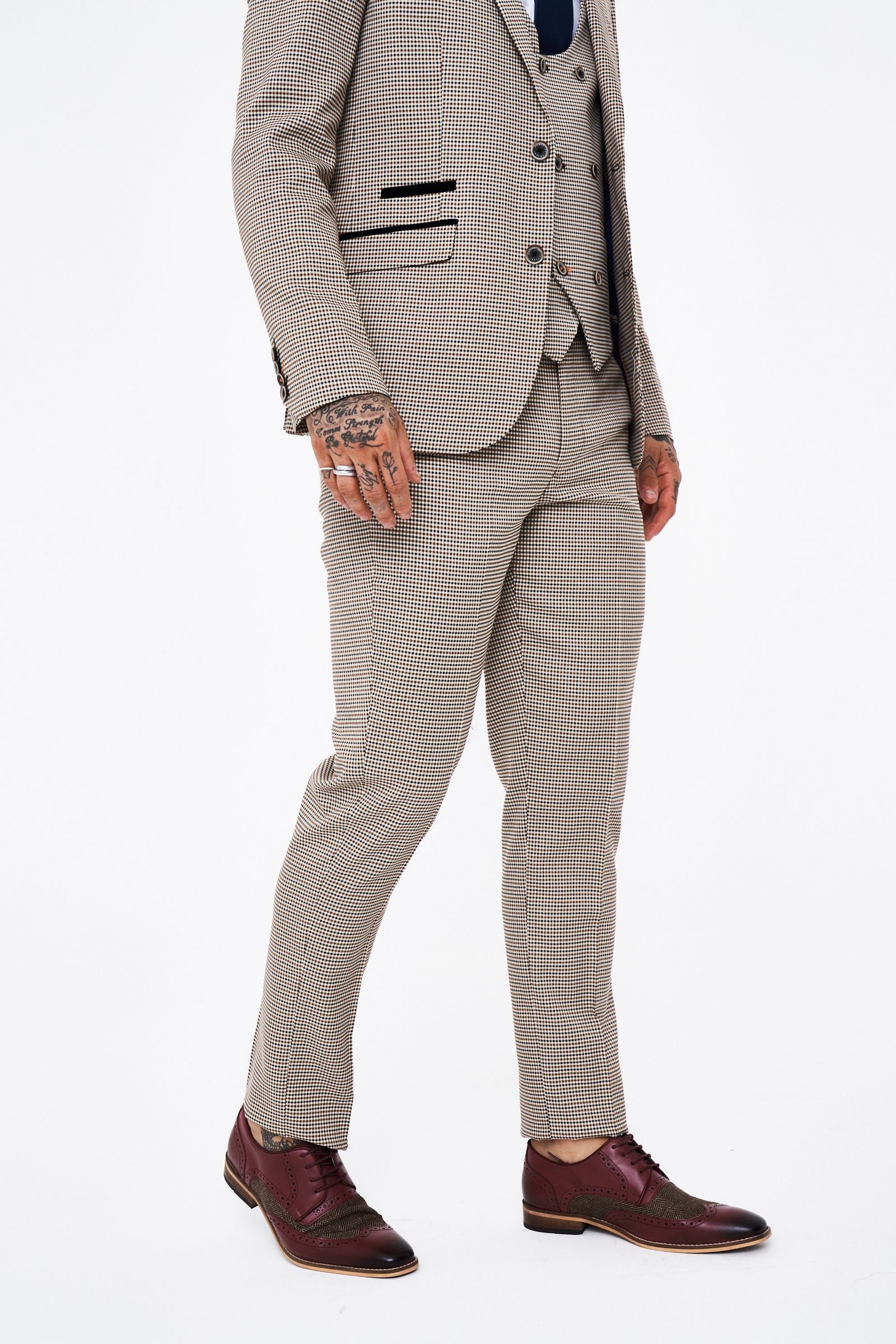 House of Cavani Elwood Houndstooth Skinny Three Piece Suit